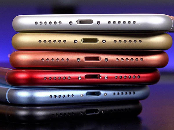 iphone.jpg